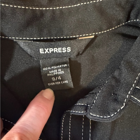 Express Dress - Picture 4 of 8